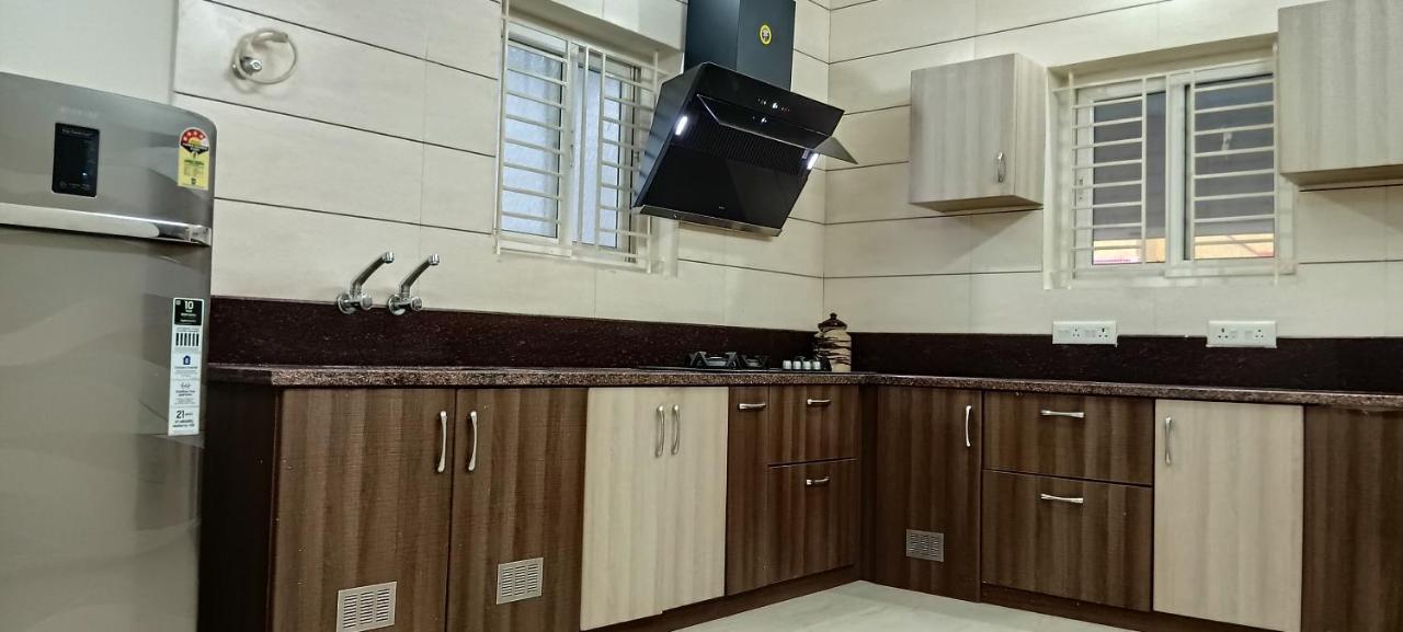 Shi'S Vilva - The Bungalow In Coimbatore - Near Airport, Kmch, Codesia 외부 사진