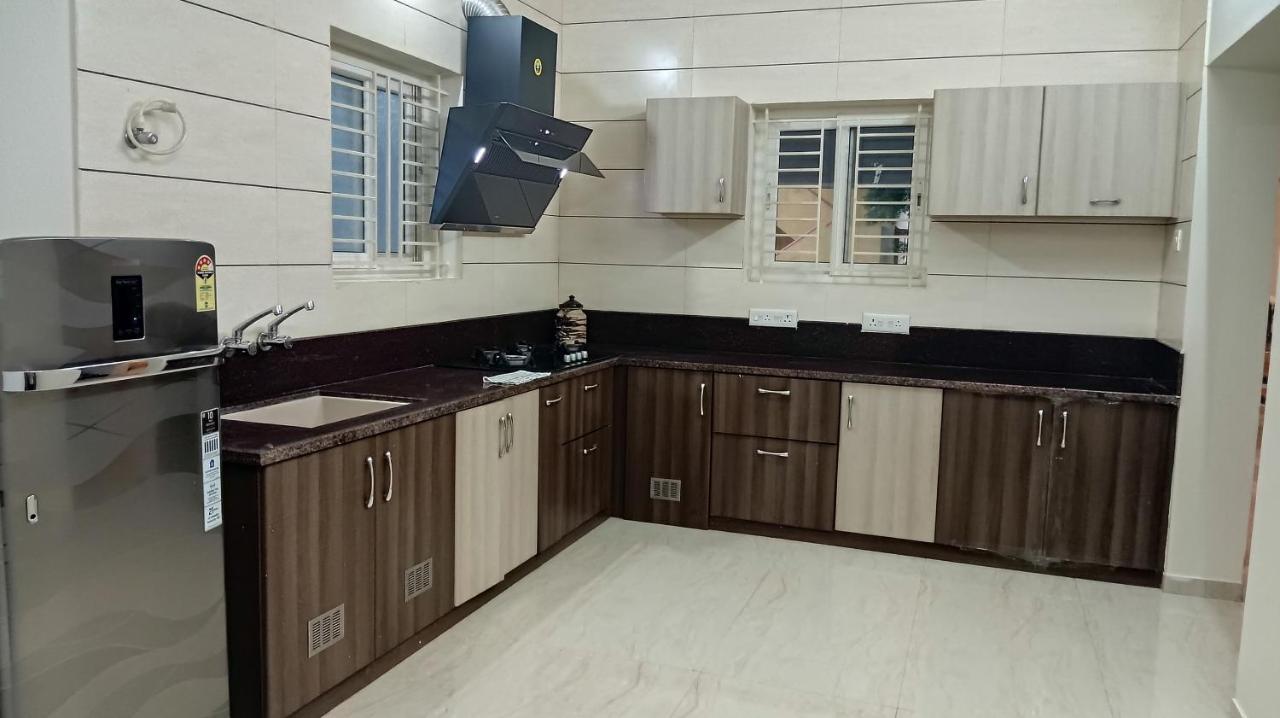 Shi'S Vilva - The Bungalow In Coimbatore - Near Airport, Kmch, Codesia 외부 사진